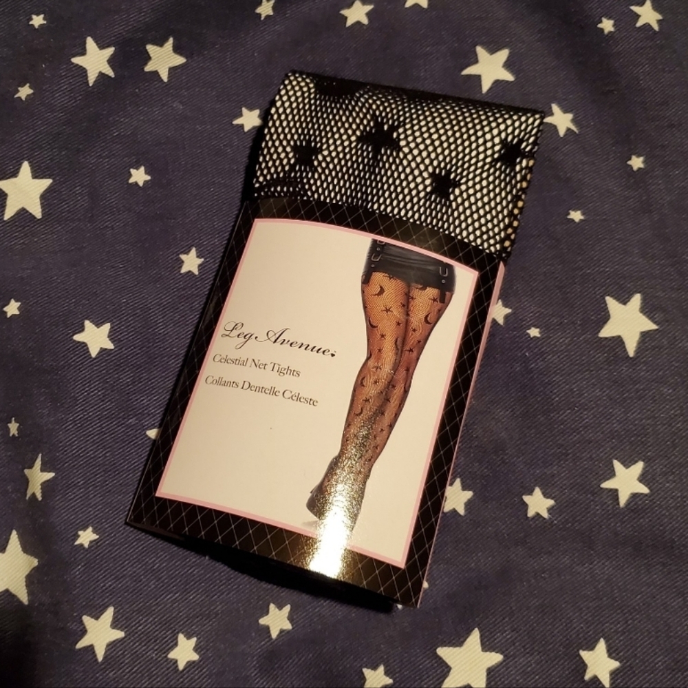 Sock Dreams Celestial Moon and Star Fishnet Tights - Picture 11 of 13